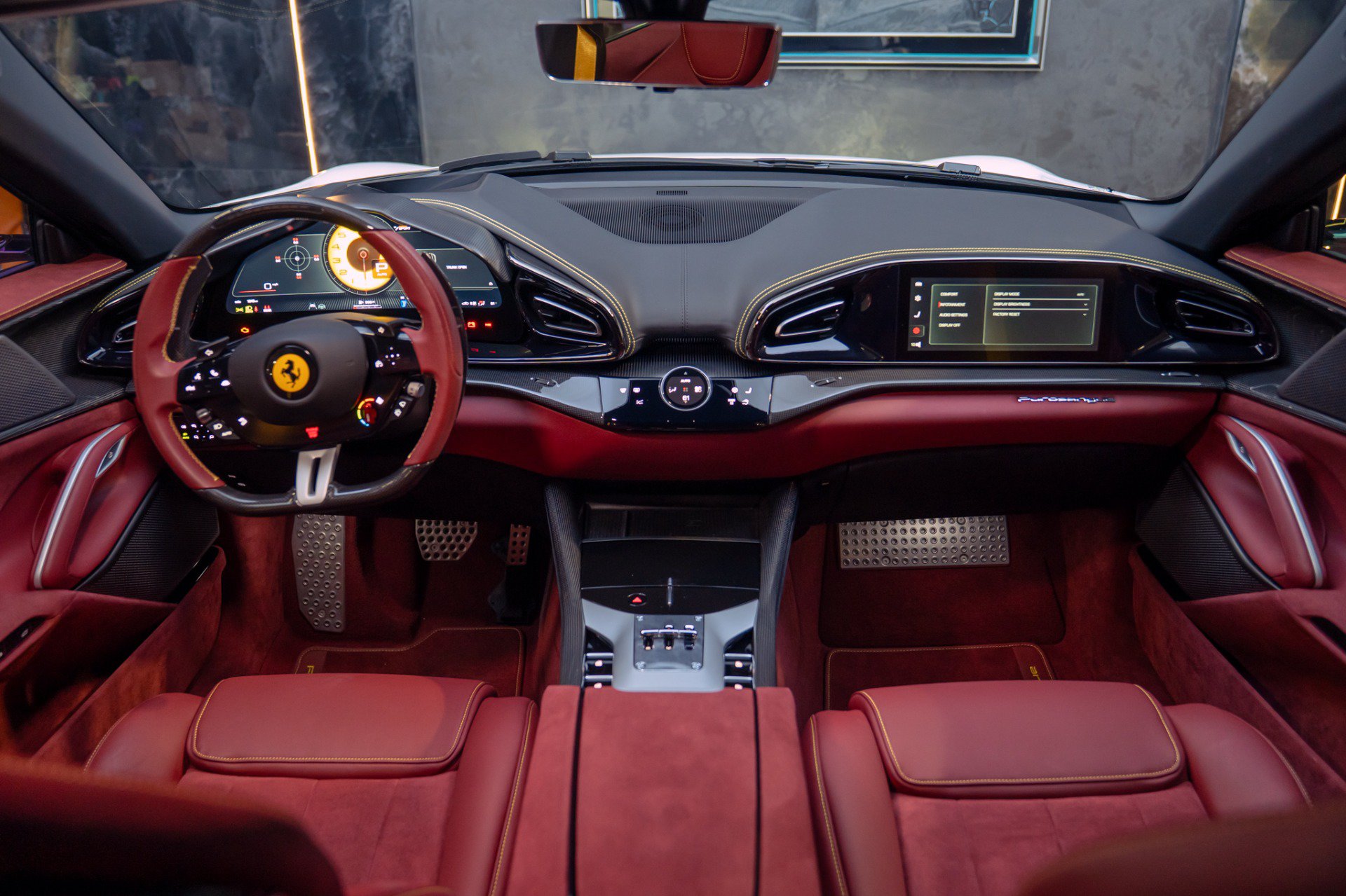 Used 2025 Ferrari Purosangue AWD/4WD image 2