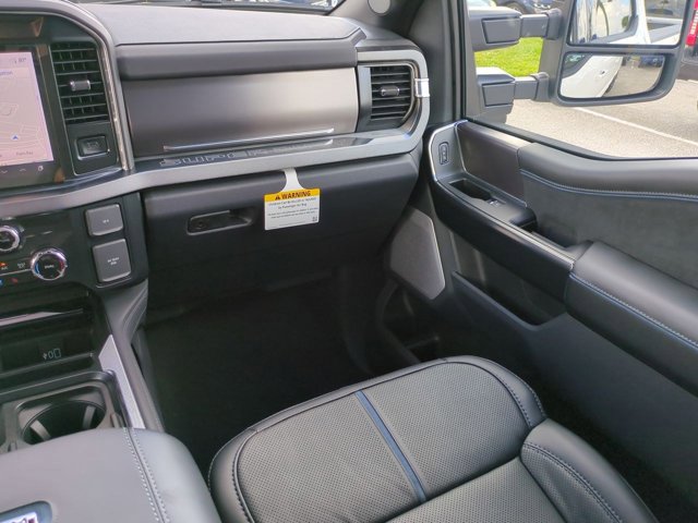 New 2026 Ford F350 4x4 Crew Cab Super Duty image 17
