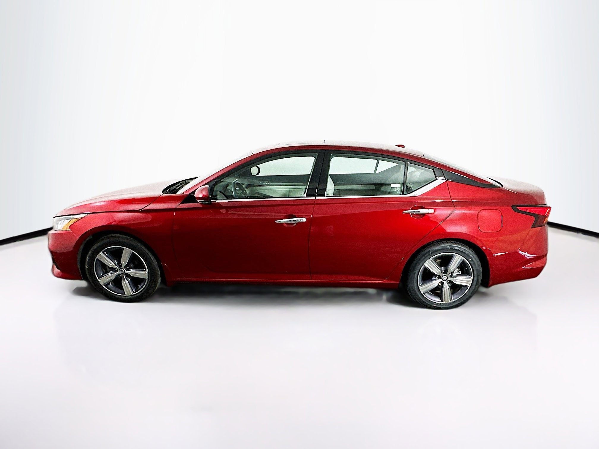 Used 2021 Nissan Altima 2.5 SL image 4