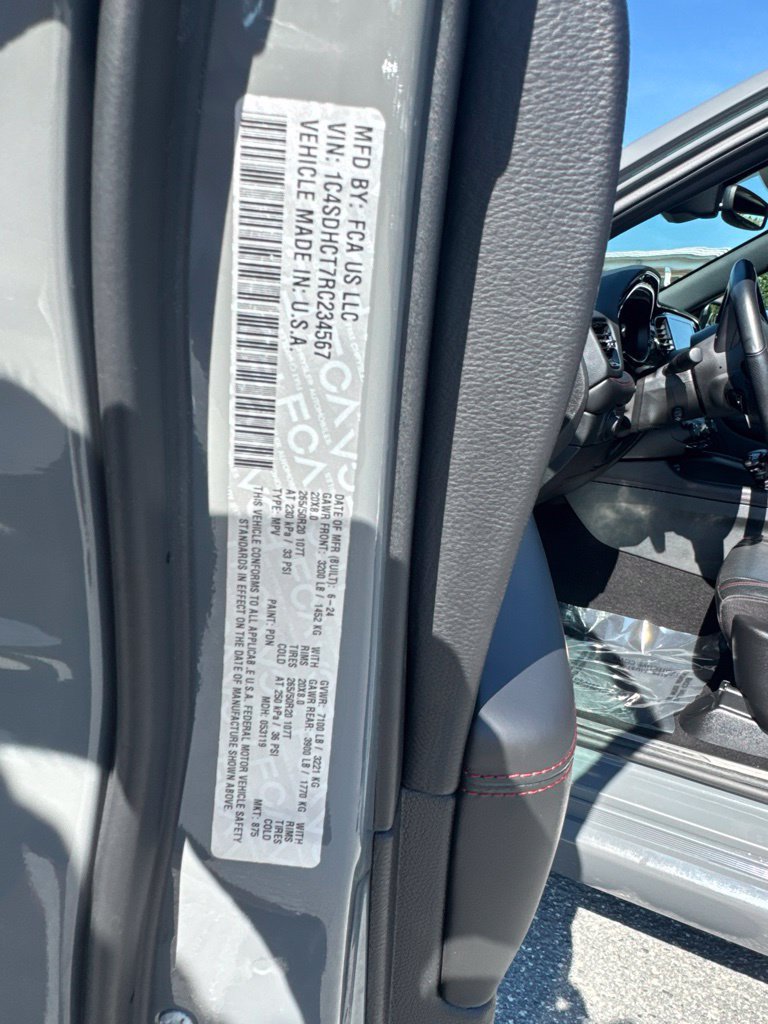 Used 2024 Dodge Durango R/T RWD image 30