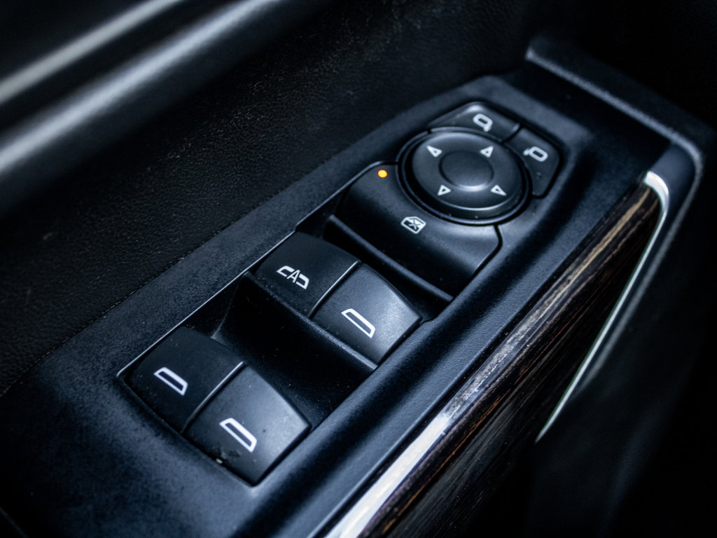 Used 2019 GMC Sierra 1500 SLE w/ SLE Value Package image 36