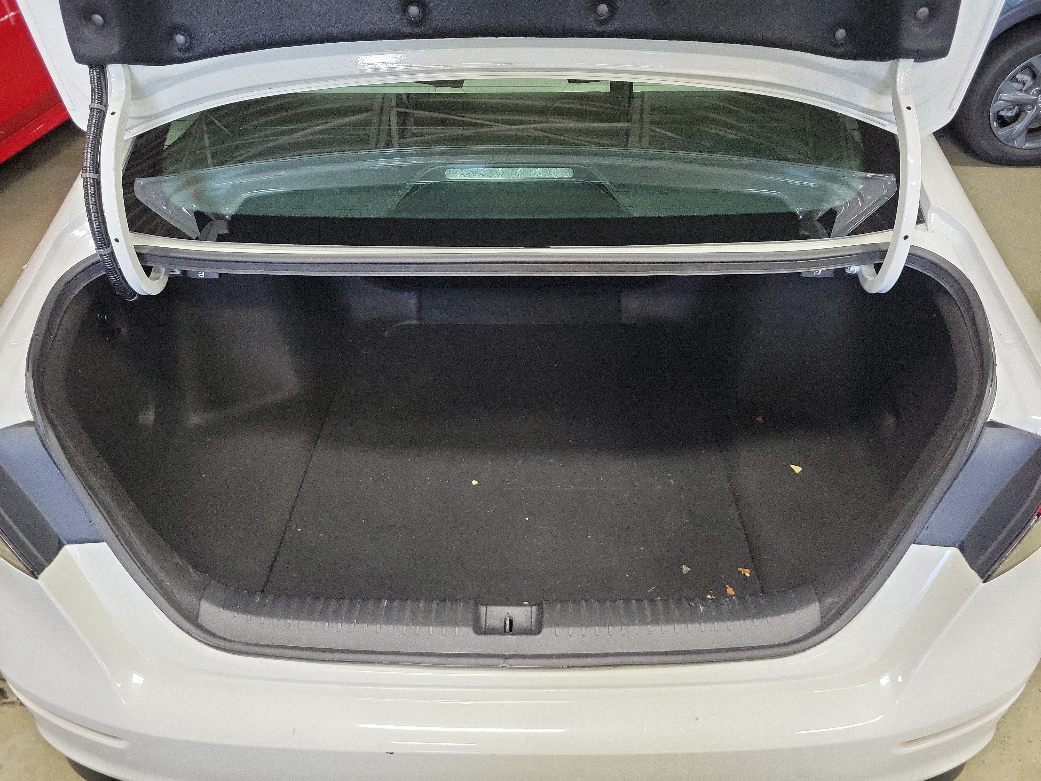 Used 2023 Honda Accord EX image 8