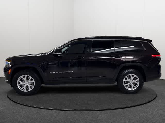 Used 2022 Jeep Grand Cherokee L Limited w/ Luxury Tech Group II AWD/4WD image 3