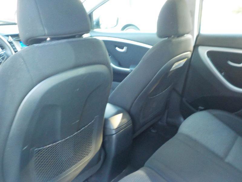 Used 2016 Hyundai Elantra GT image 19