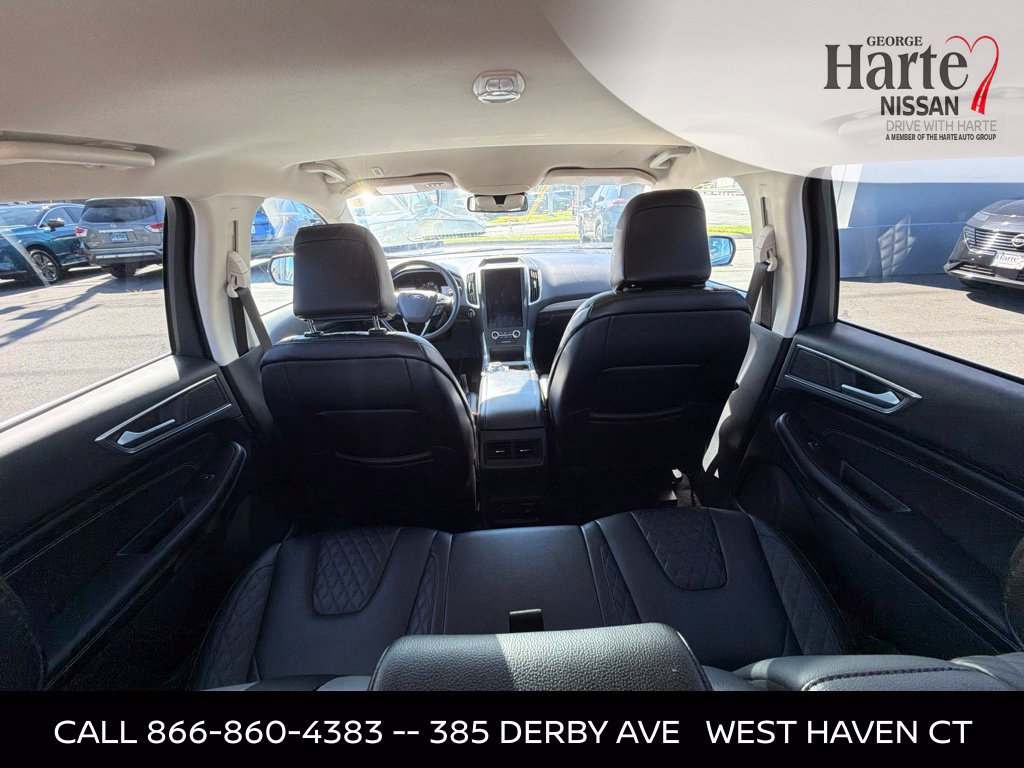 Used 2024 Ford Edge Titanium AWD/4WD image 25