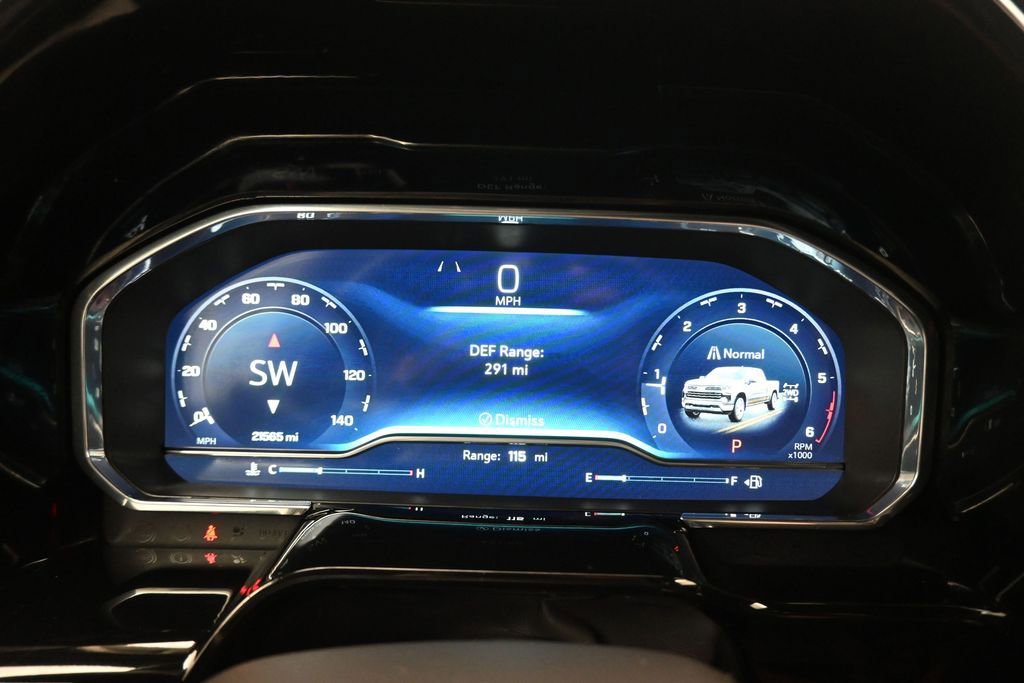 Used 2023 Chevrolet Silverado 1500 RST AWD/4WD image 15