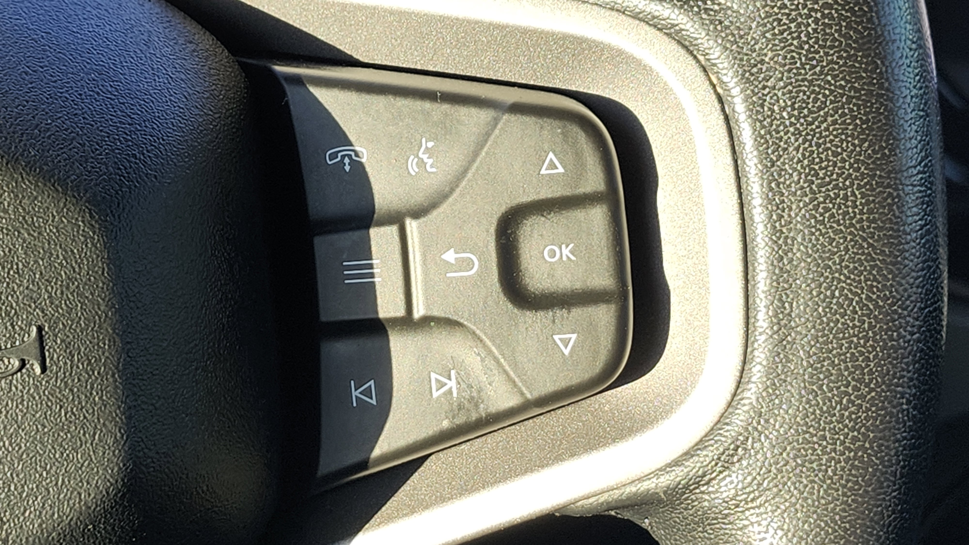 Used 2021 Ford Bronco Black Diamond w/ Sasquatch Package image 34