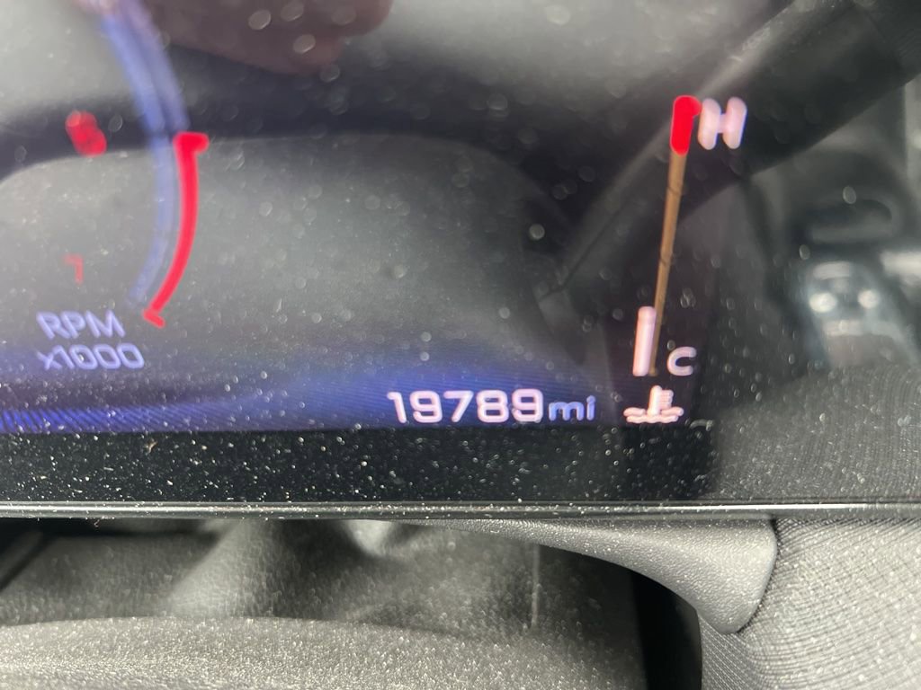 Used 2025 Chevrolet TrailBlazer RS w/ Convenience Package AWD/4WD image 8