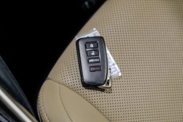 Used 2017 Lexus IS 200t w/ Premium Package RWD image 65