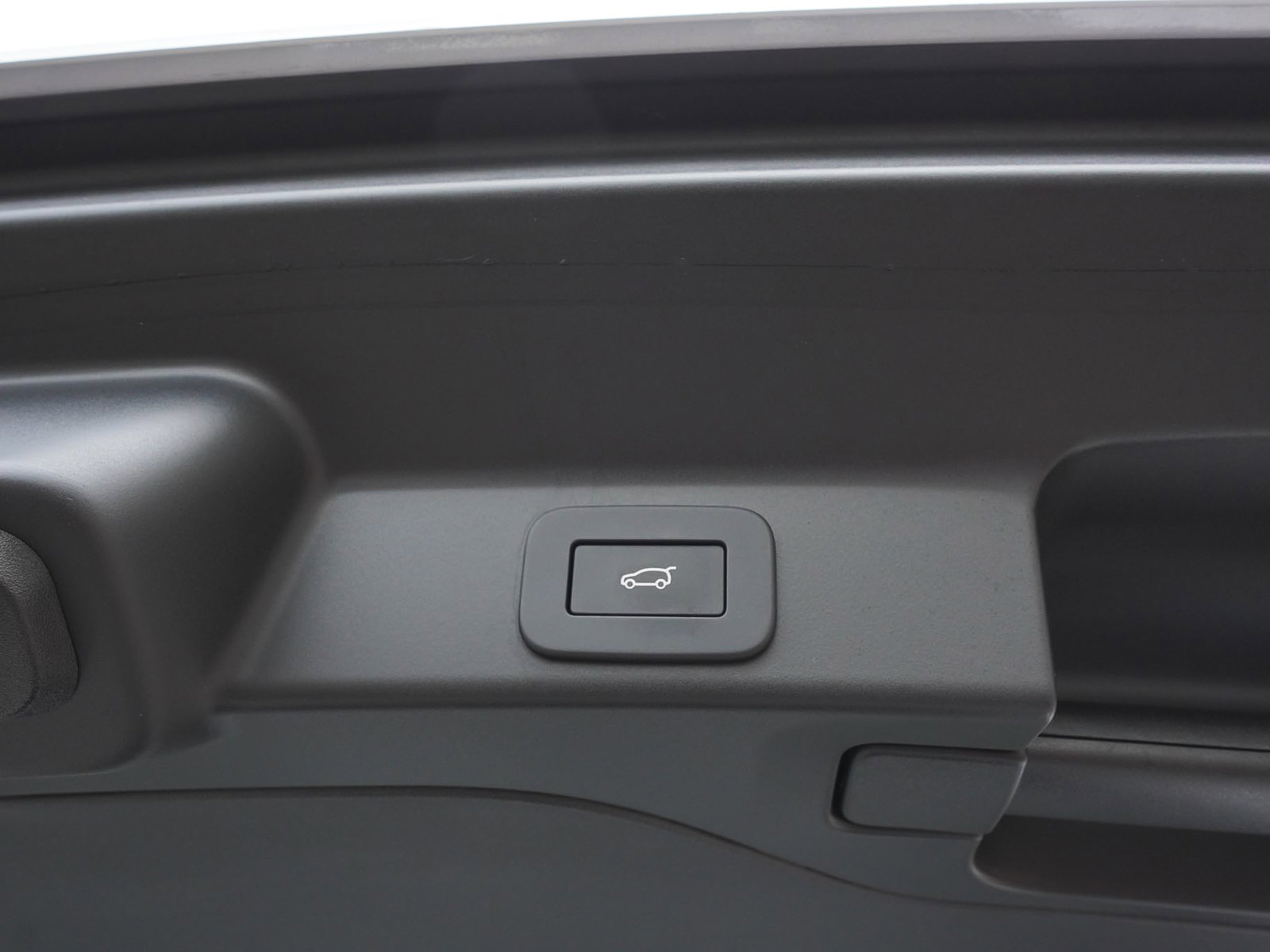 Used 2026 Jaguar F-PACE R-Dynamic S image 51