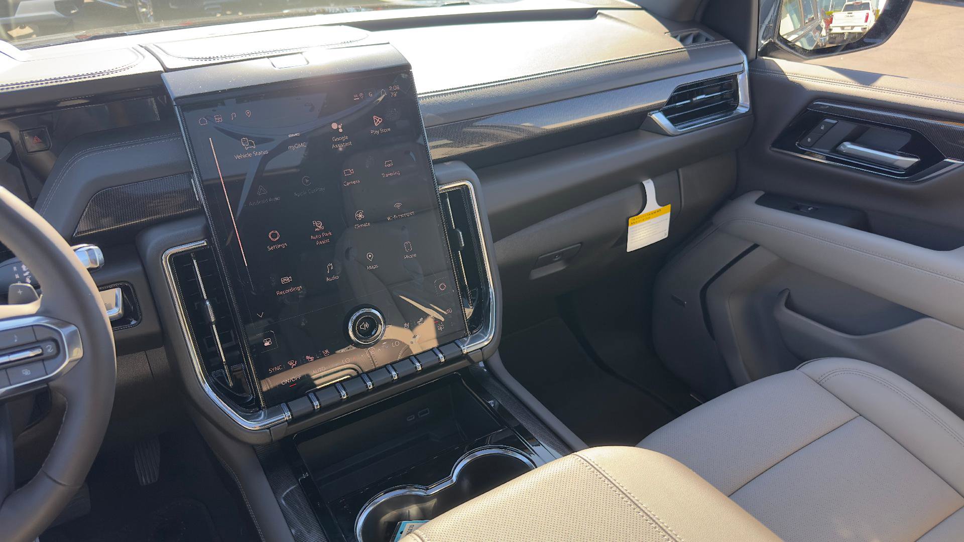 New 2026 GMC Yukon XL Elevation w/ Elevation Premium Package image 14