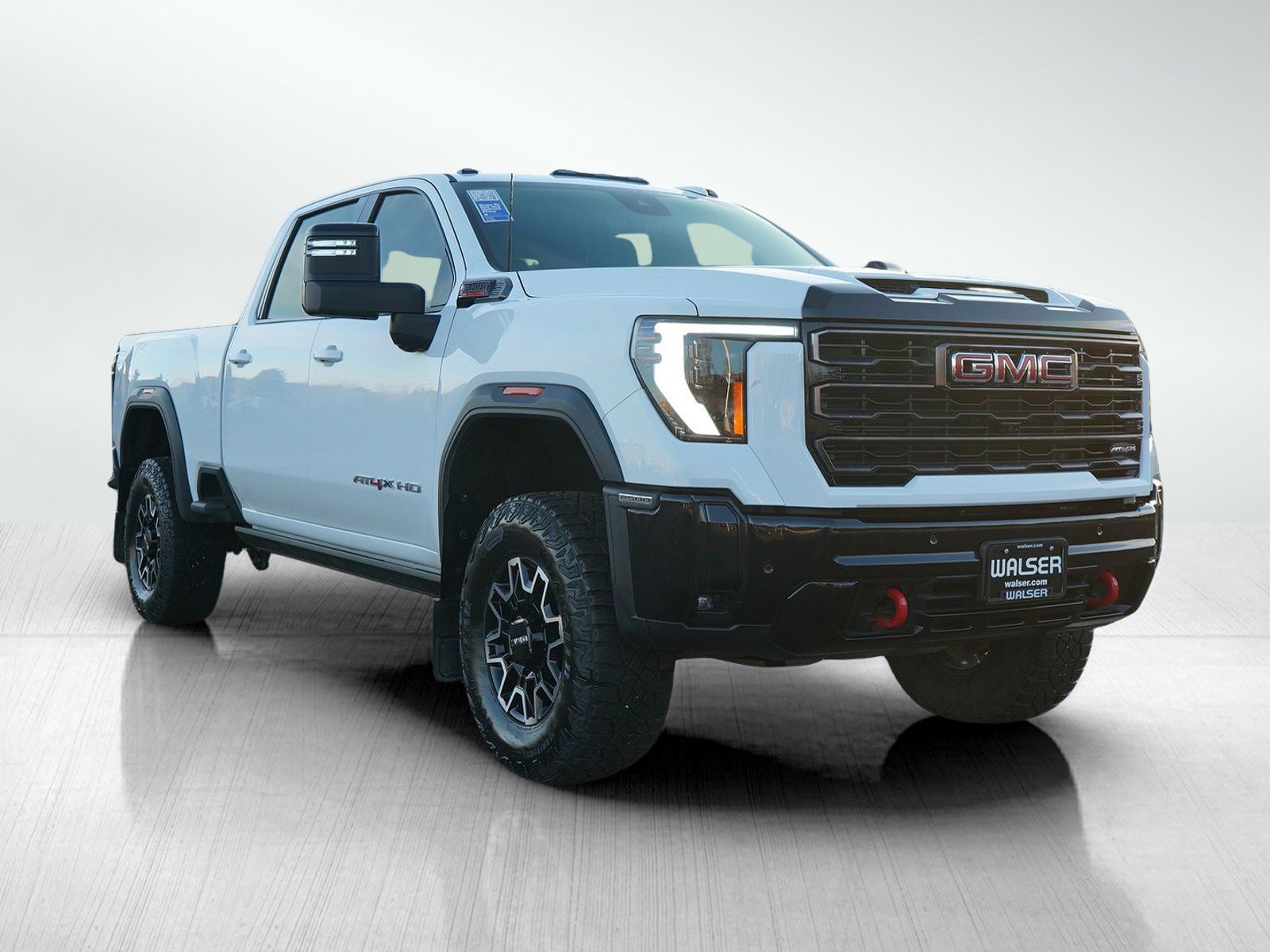 Used 2025 GMC Sierra 2500 AT4X image 7