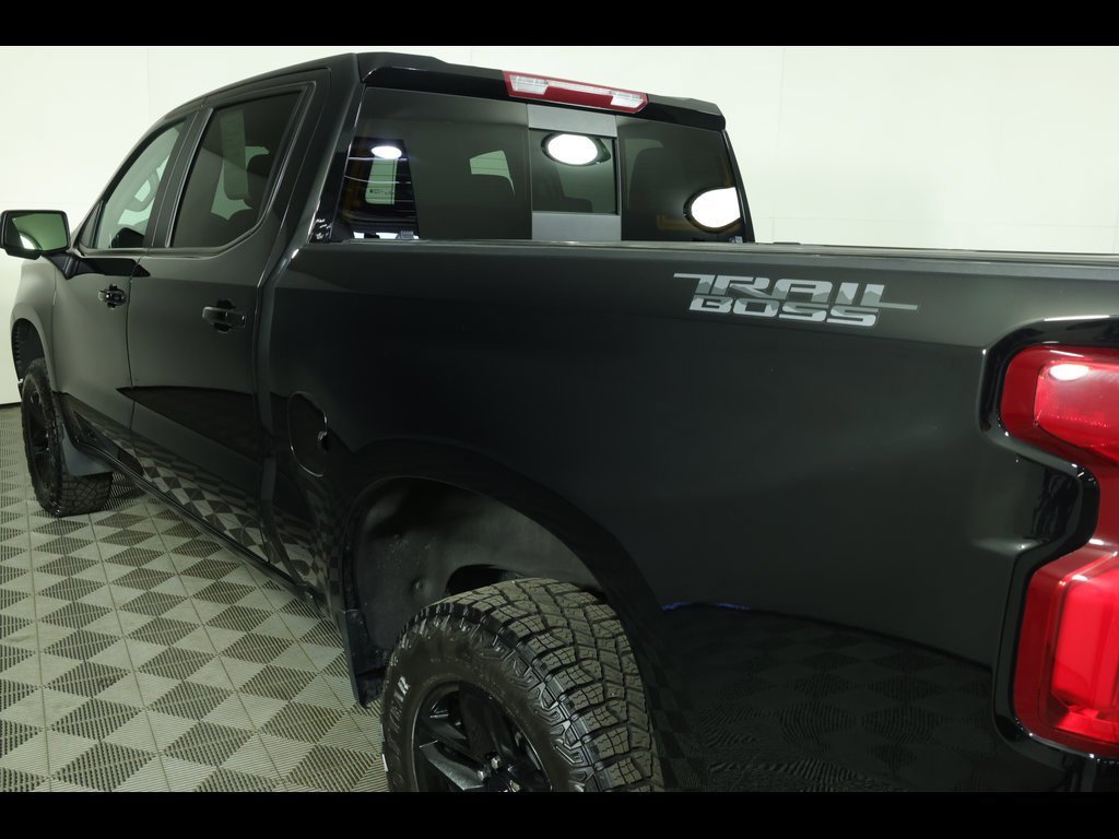 Used 2023 Chevrolet Silverado 1500 LT Trail Boss w/ LT Trail Boss Premium Package image 19