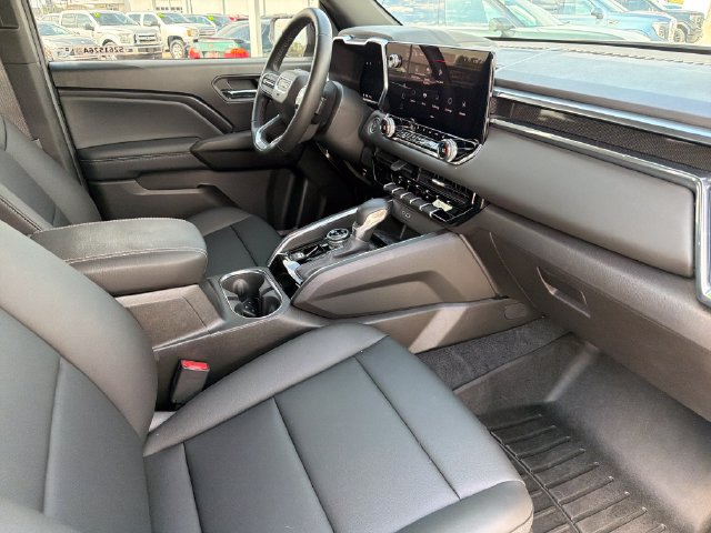 Used 2025 GMC Canyon Elevation w/ Convenience Package AWD/4WD image 24