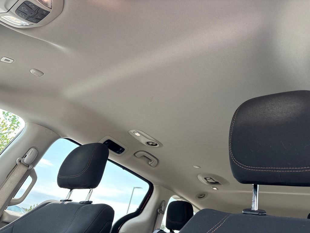 Used 2018 Chrysler Pacifica Touring Plus FWD image 15
