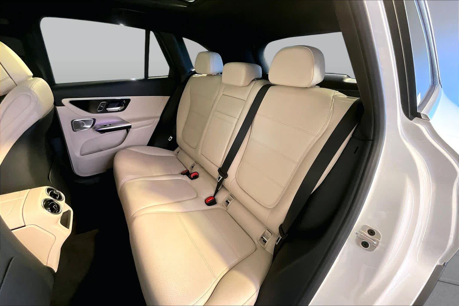 Certified 2026 Mercedes-Benz GLC 300 4MATIC image 21