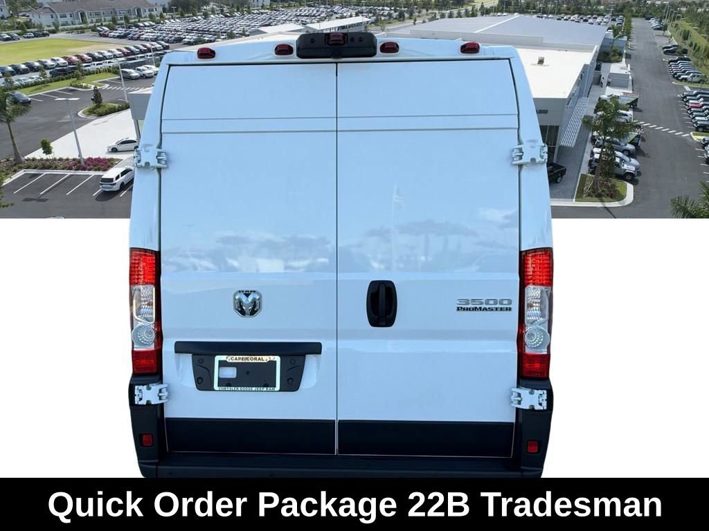 New 2026 RAM ProMaster 3500 w/ Crew Van Package FWD image 4