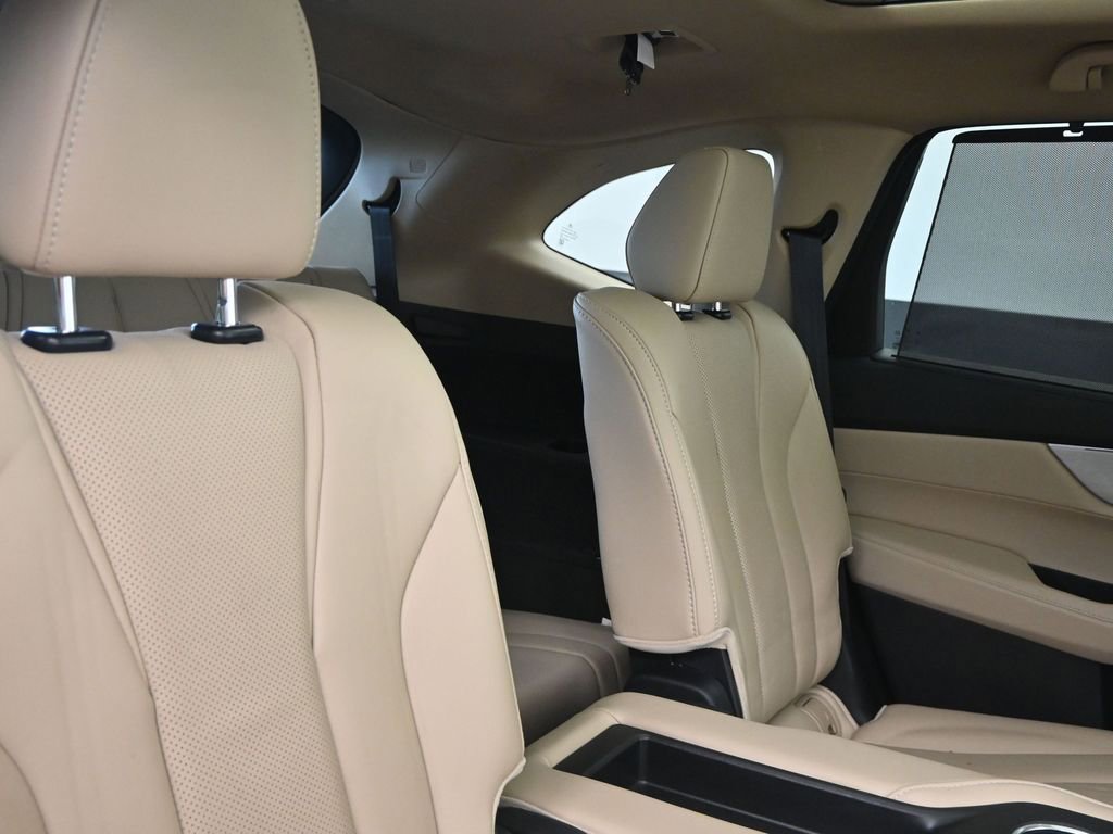 Used 2023 Acura MDX FWD w/ Technology Package image 16