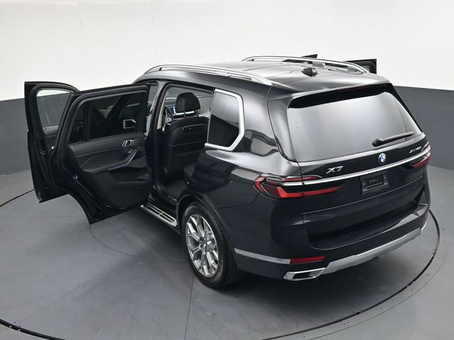 Used 2026 BMW X7 xDrive40i image 45
