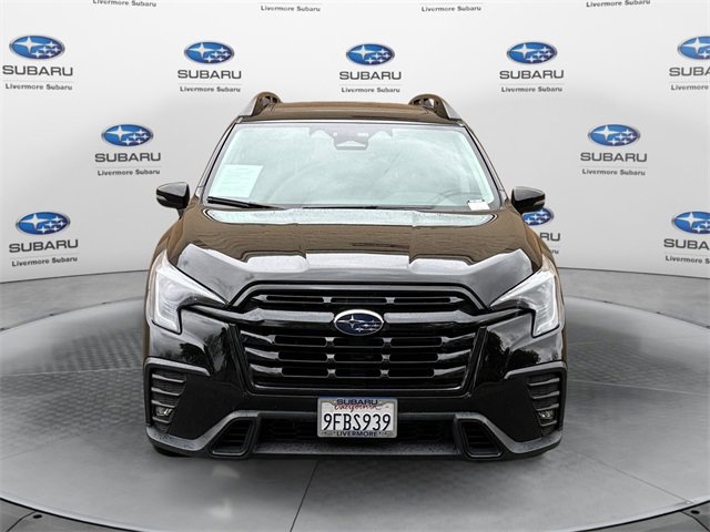 Used 2023 Subaru Ascent Onyx Edition image 2