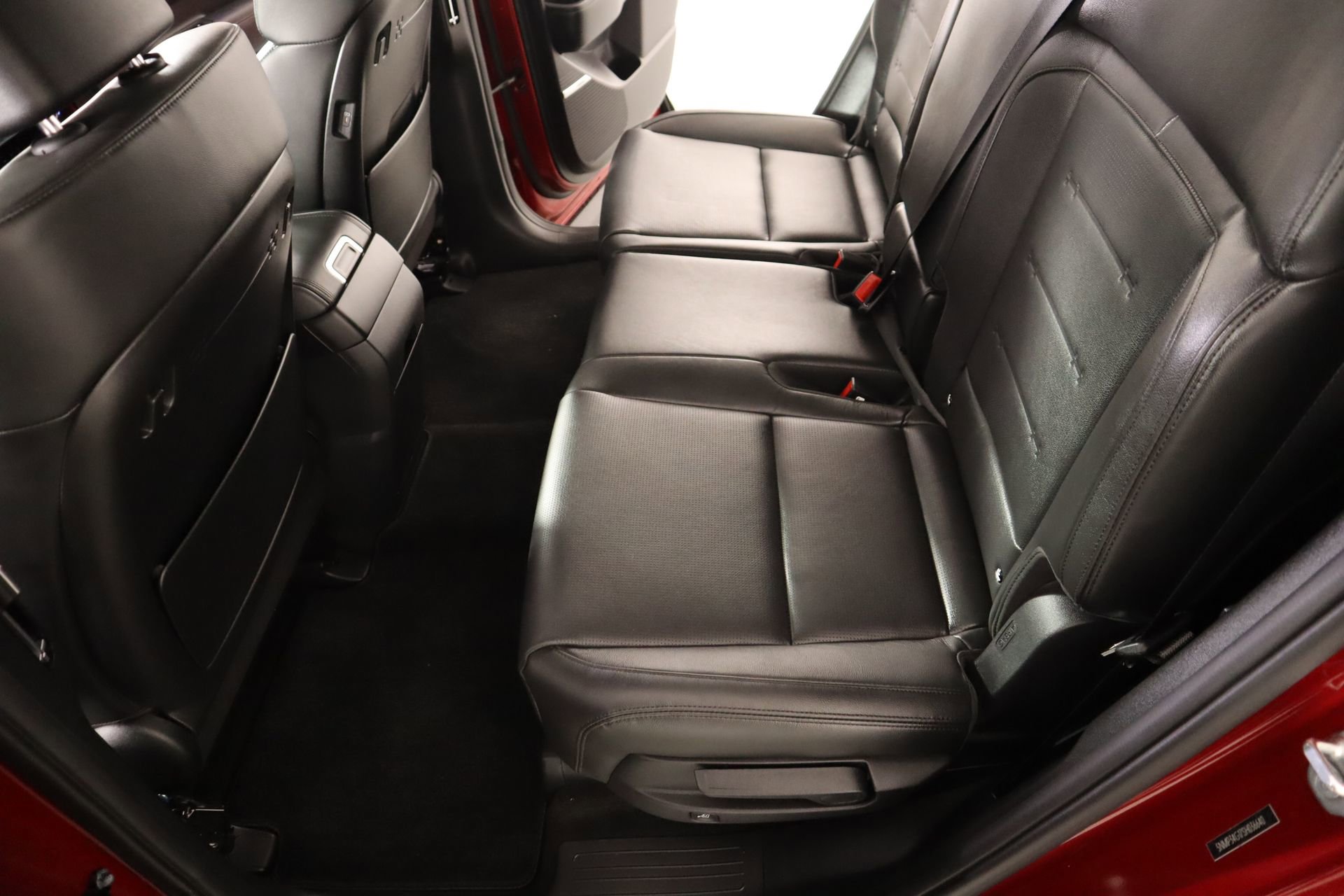 Certified 2025 Hyundai Santa Fe Limited image 12