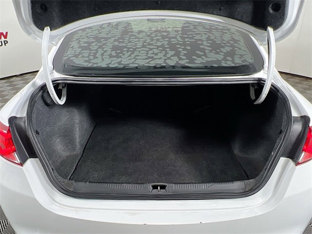 Used 2015 Chrysler 200 Limited image 22