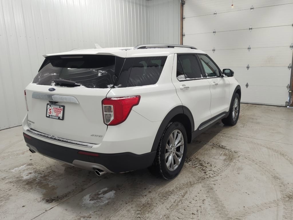 Used 2022 Ford Explorer Limited image 4