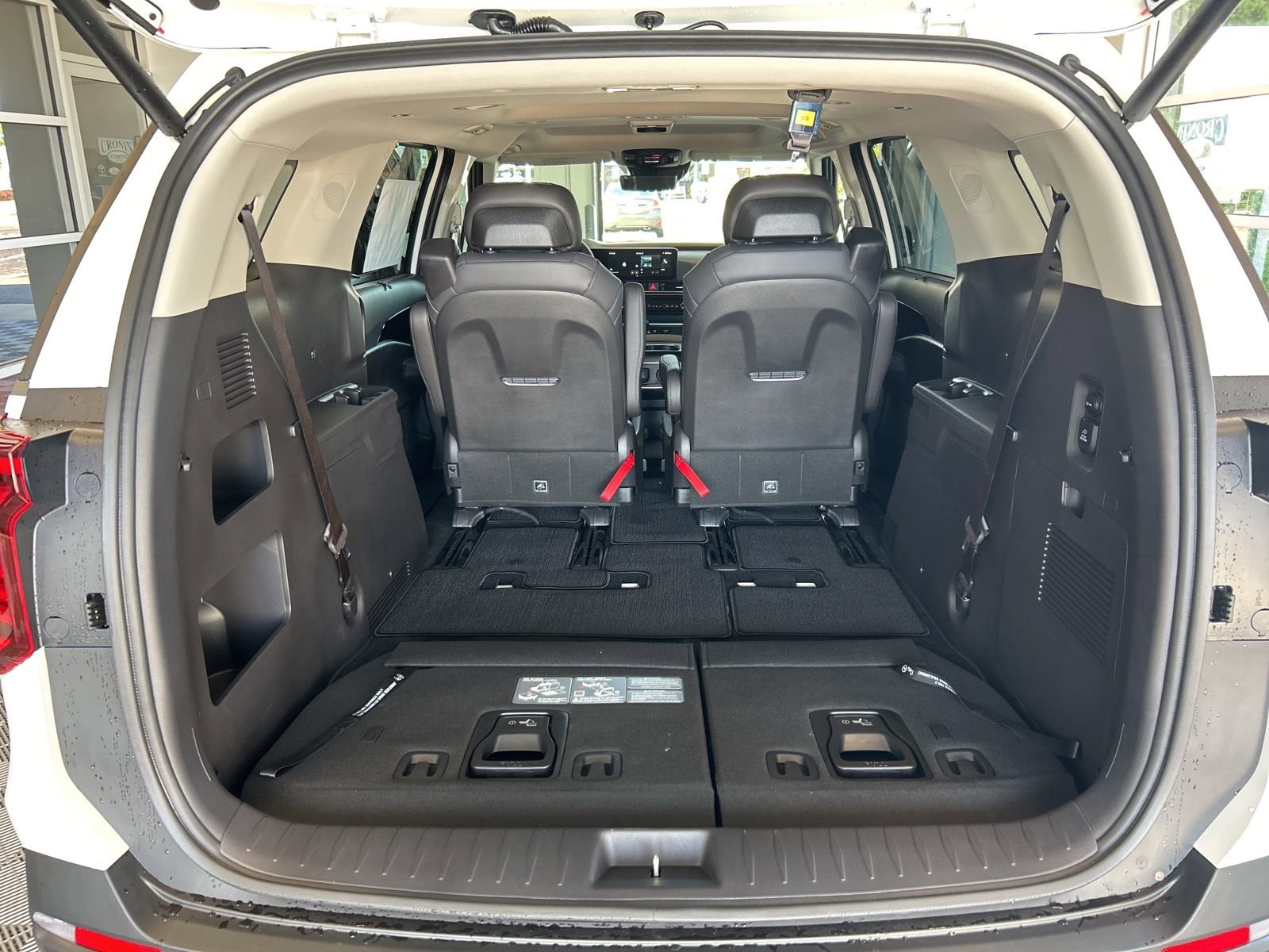 New 2026 Kia Carnival SX Prestige image 10