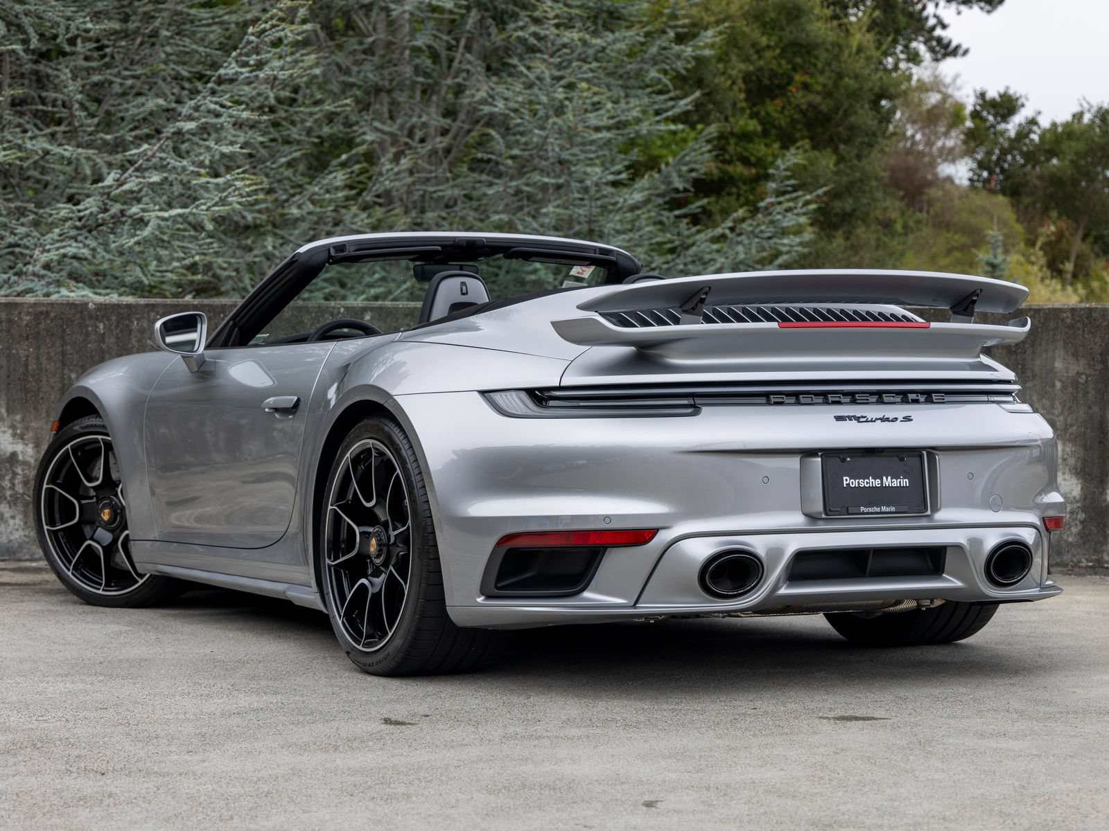 Certified 2025 Porsche 911 Turbo S AWD/4WD image 3