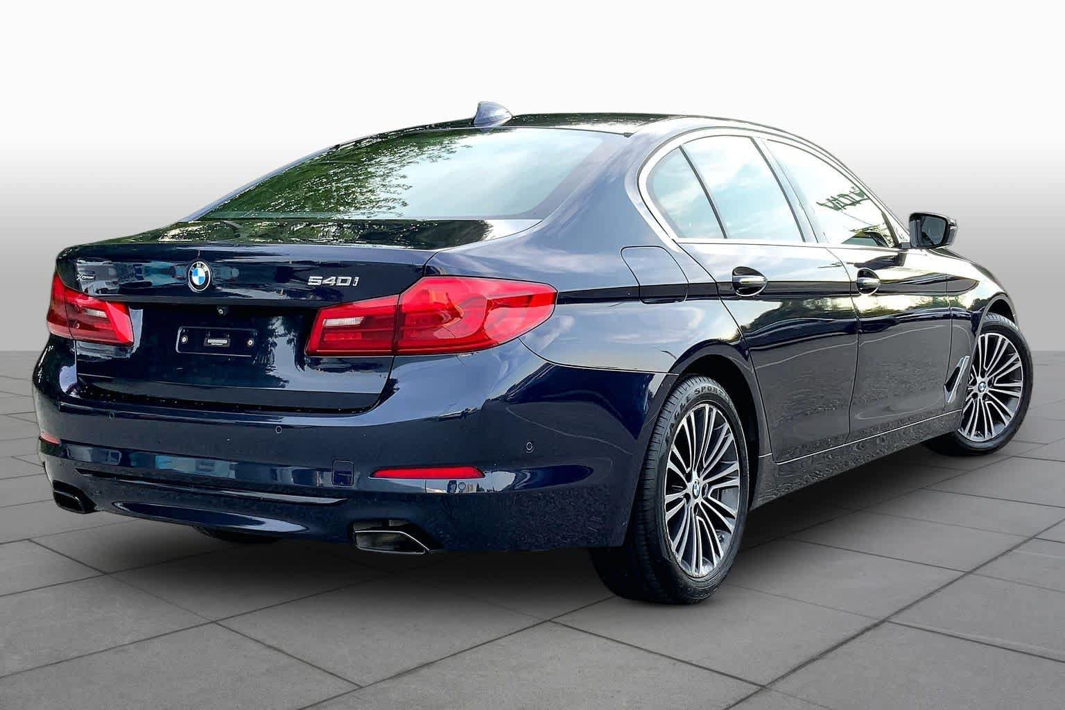 Used 2017 BMW 540i xDrive AWD/4WD image 13