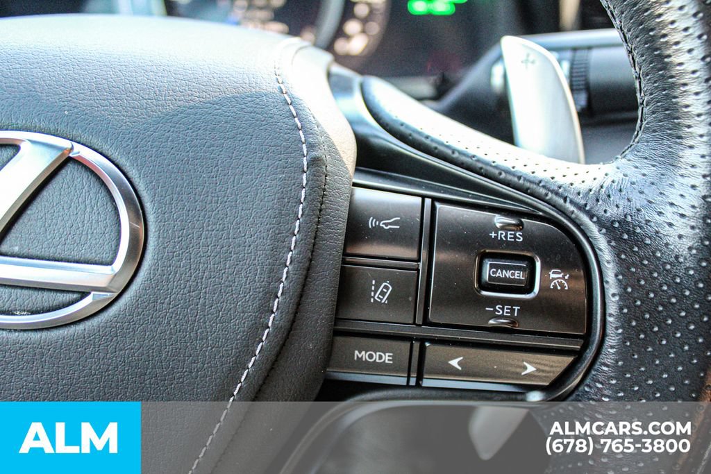 Used 2023 Lexus LC 500h w/ Dynamic Handling Package RWD image 23