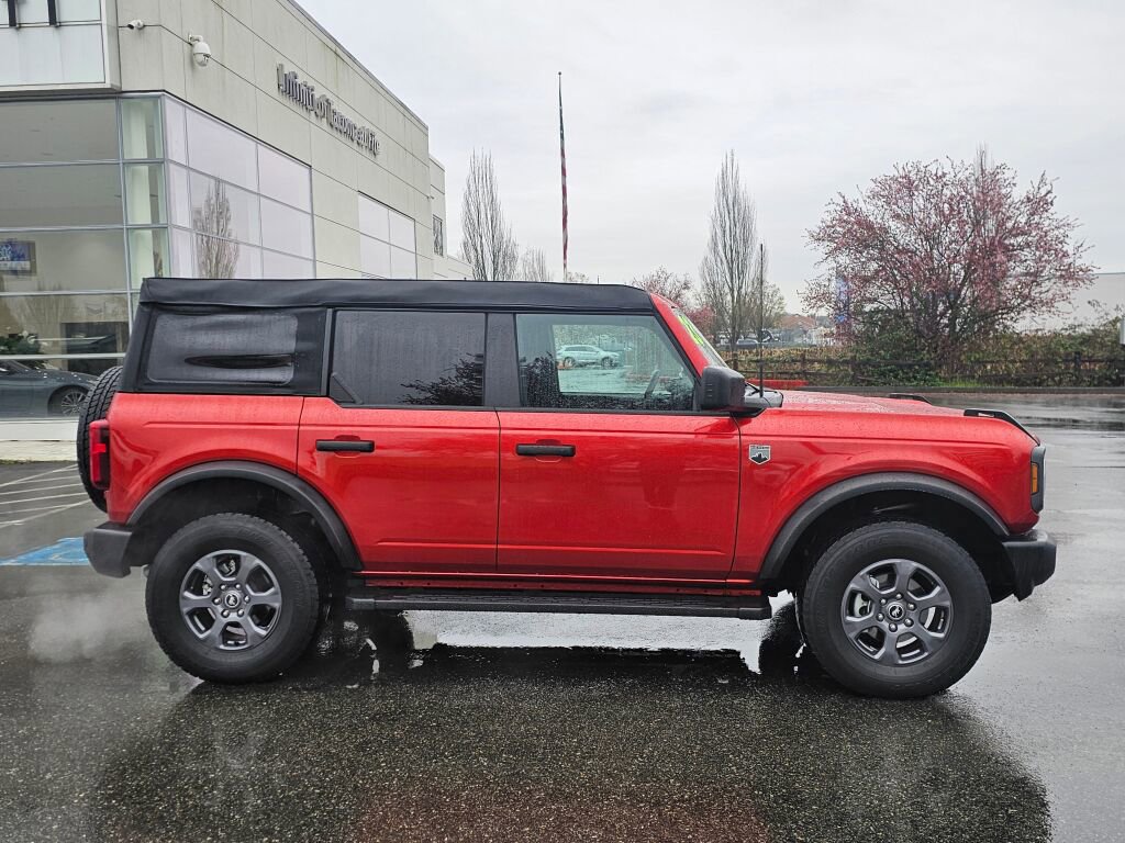 Used 2023 Ford Bronco Big Bend image 8