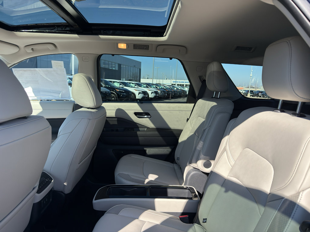 New 2026 Nissan Pathfinder SL AWD/4WD image 33