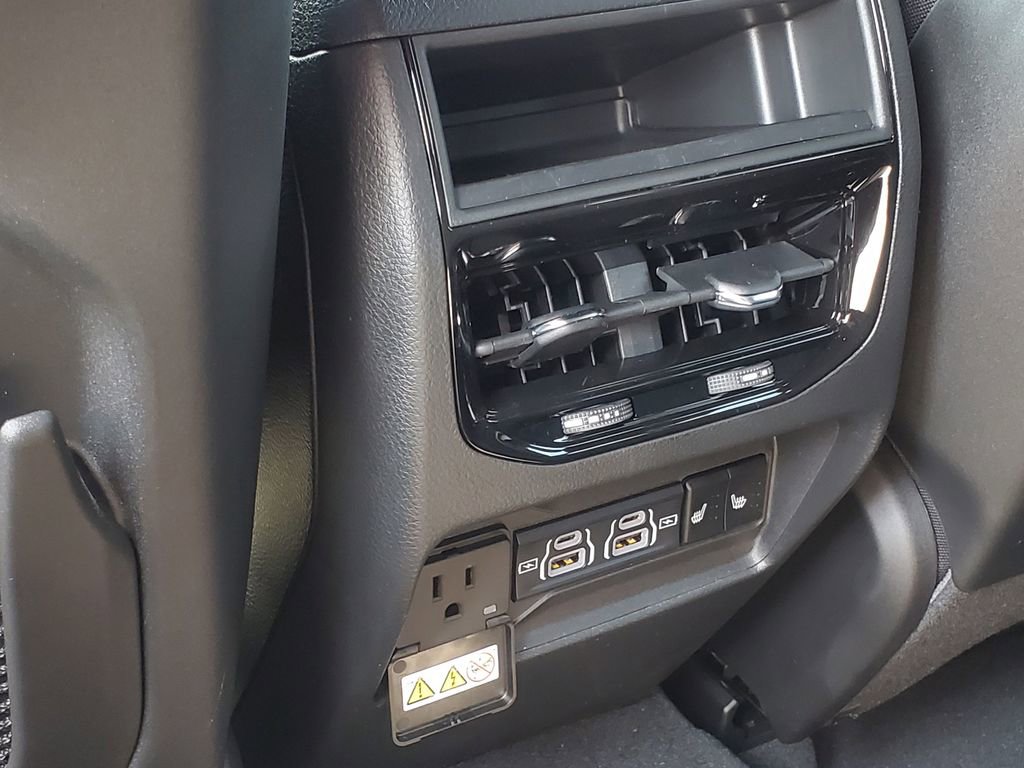 New 2025 Jeep Grand Cherokee Limited image 31