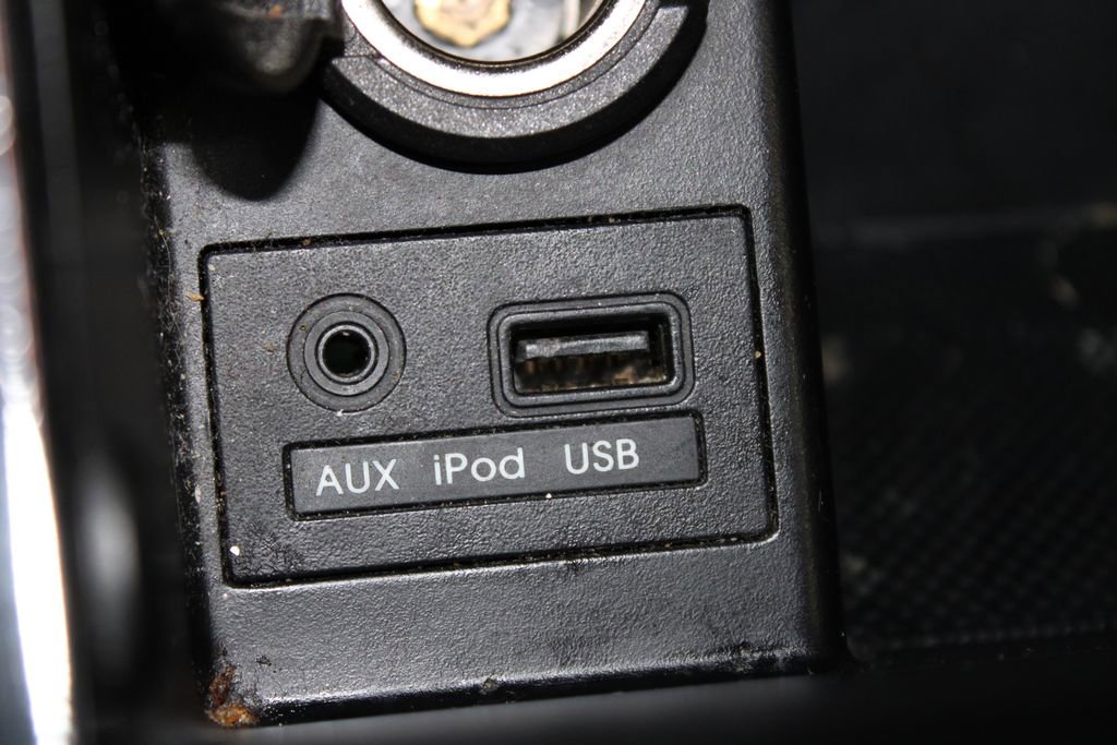 Used 2013 Hyundai Elantra GLS image 25