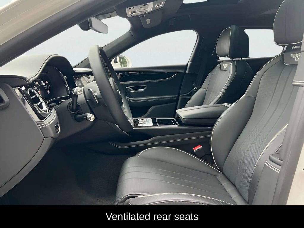 Used 2022 Bentley Flying Spur Plug-In Hybrid image 10