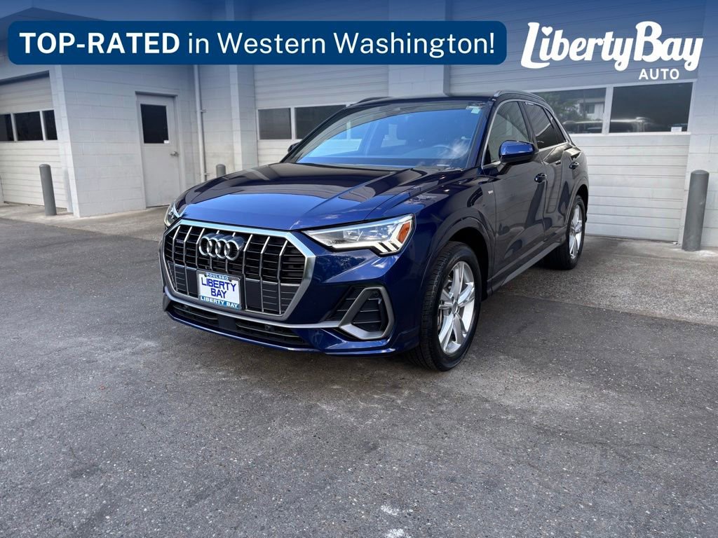 Used 2023 Audi Q3 2.0T Premium Plus w/ Premium Plus Package AWD/4WD image 1
