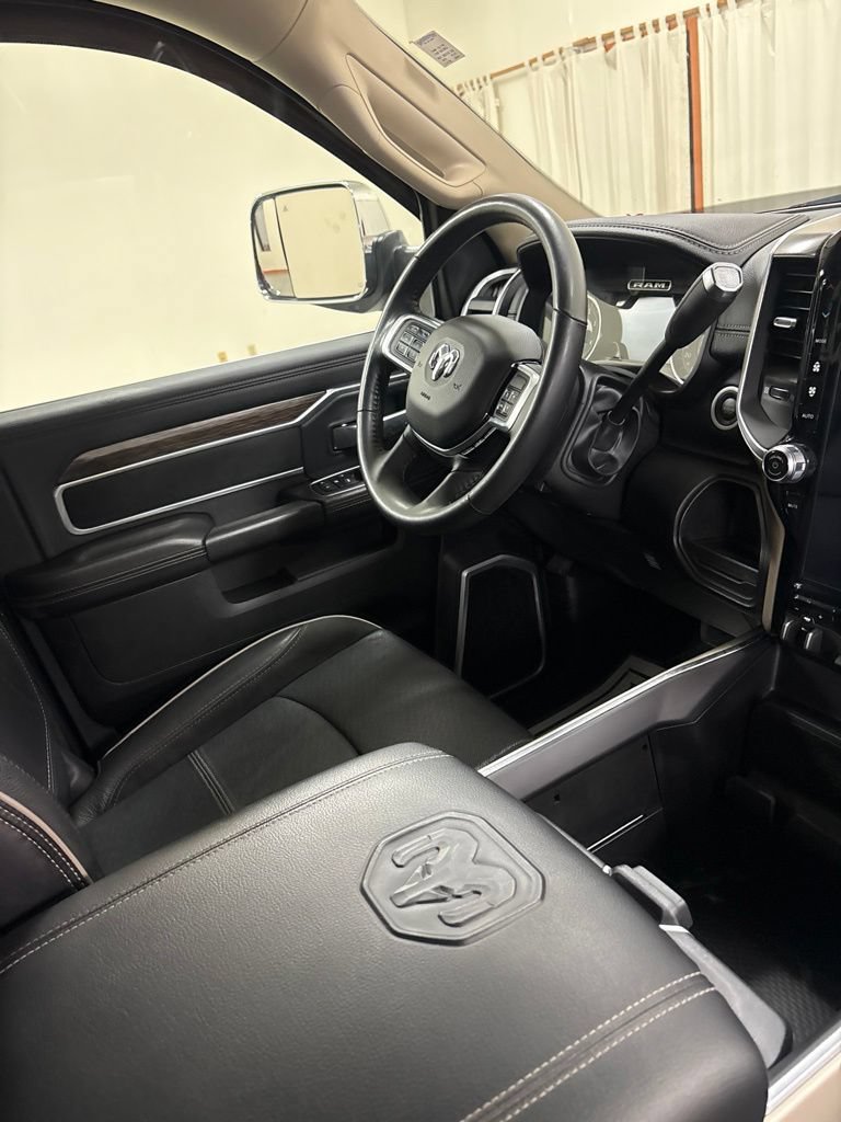 Used 2020 RAM 2500 Laramie RWD image 24