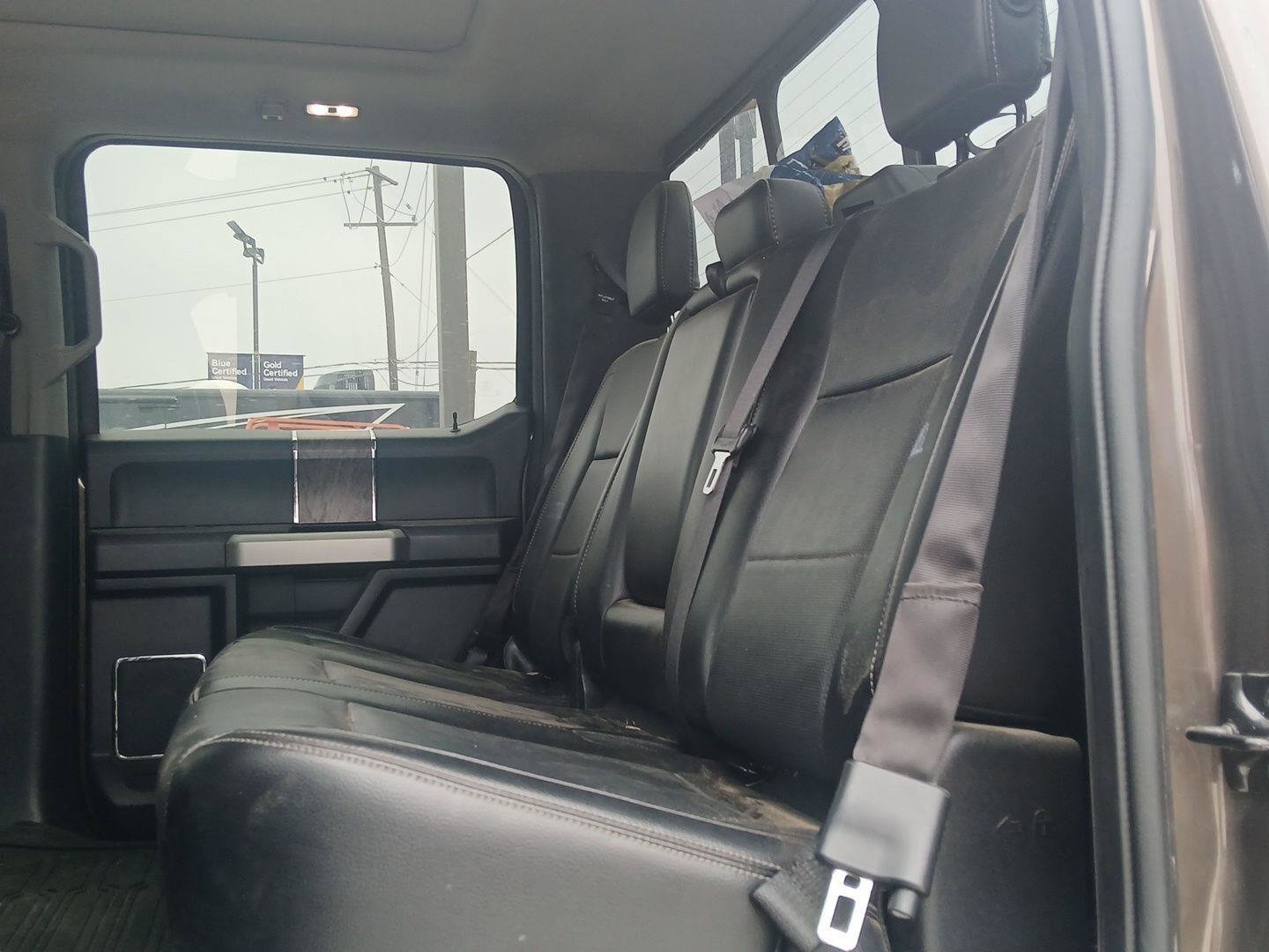 Used 2017 Ford F250 Lariat w/ Lariat Ultimate Package AWD/4WD image 9
