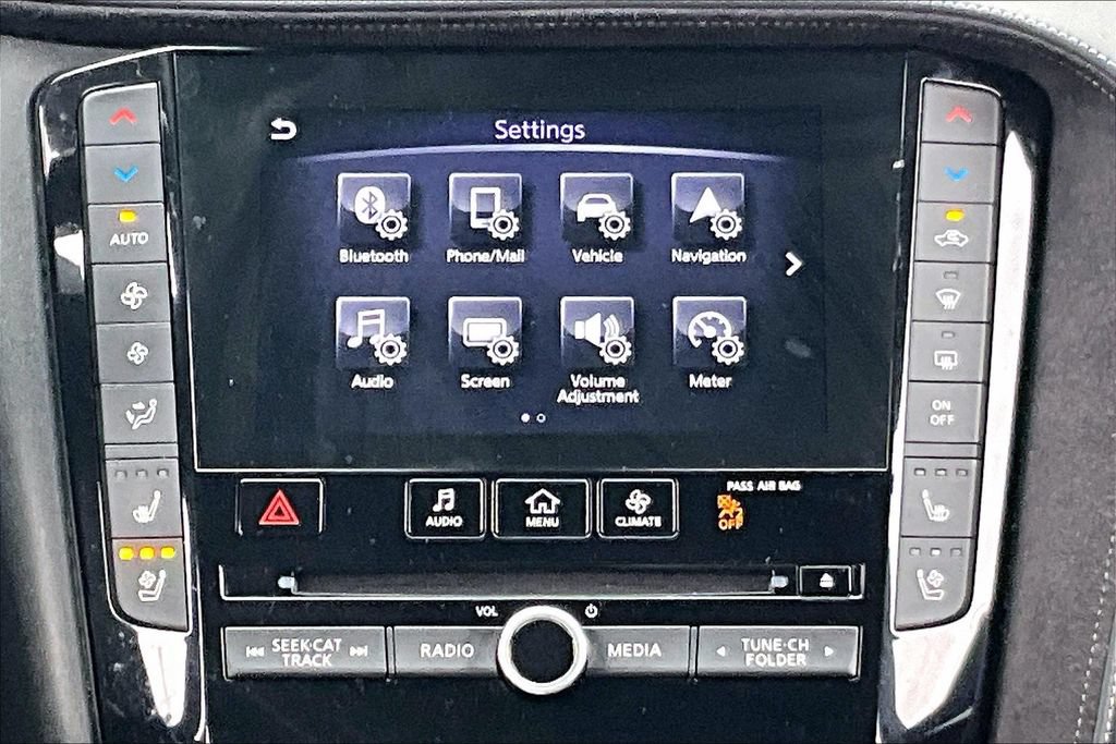 Certified 2019 INFINITI QX50 Essential w/ Sensory Package AWD/4WD image 20
