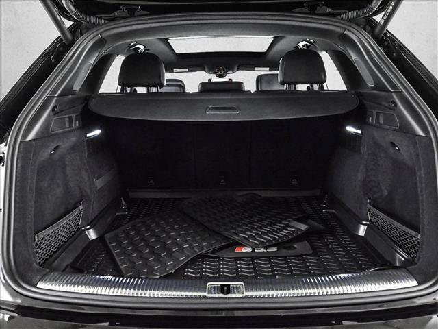 Used 2023 Audi SQ5 Premium Plus w/ Premium Plus Package AWD/4WD image 6