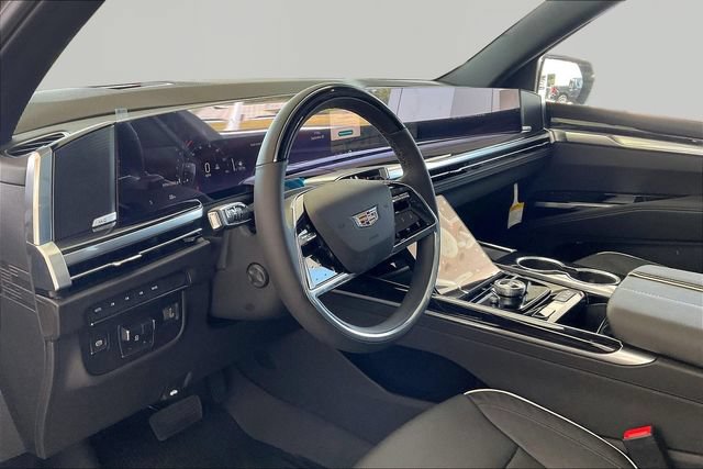 New 2026 Cadillac Escalade Sport w/ LPO, ONYX Package AWD/4WD image 6