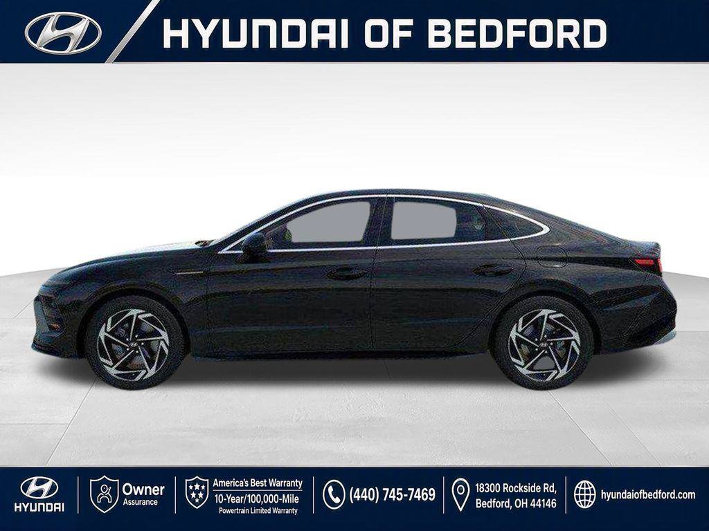 New 2026 Hyundai Sonata SEL FWD image 3