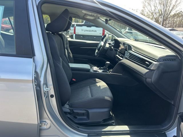 Used 2025 Toyota Camry LE image 17