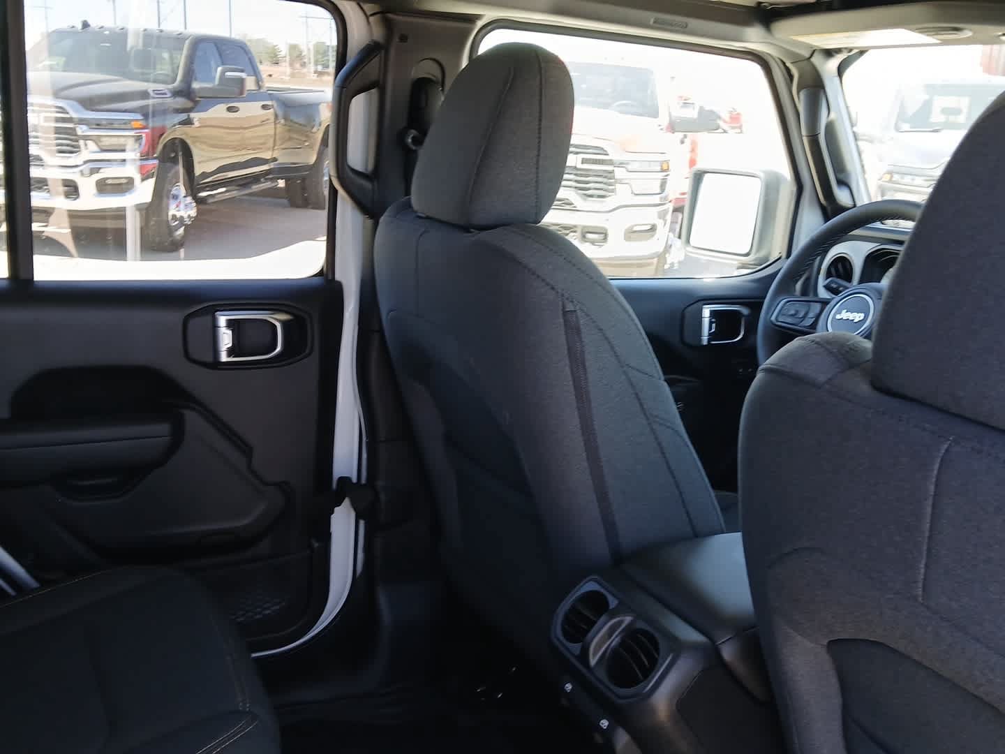 Used 2025 Jeep Wrangler Unlimited Sport AWD/4WD image 54