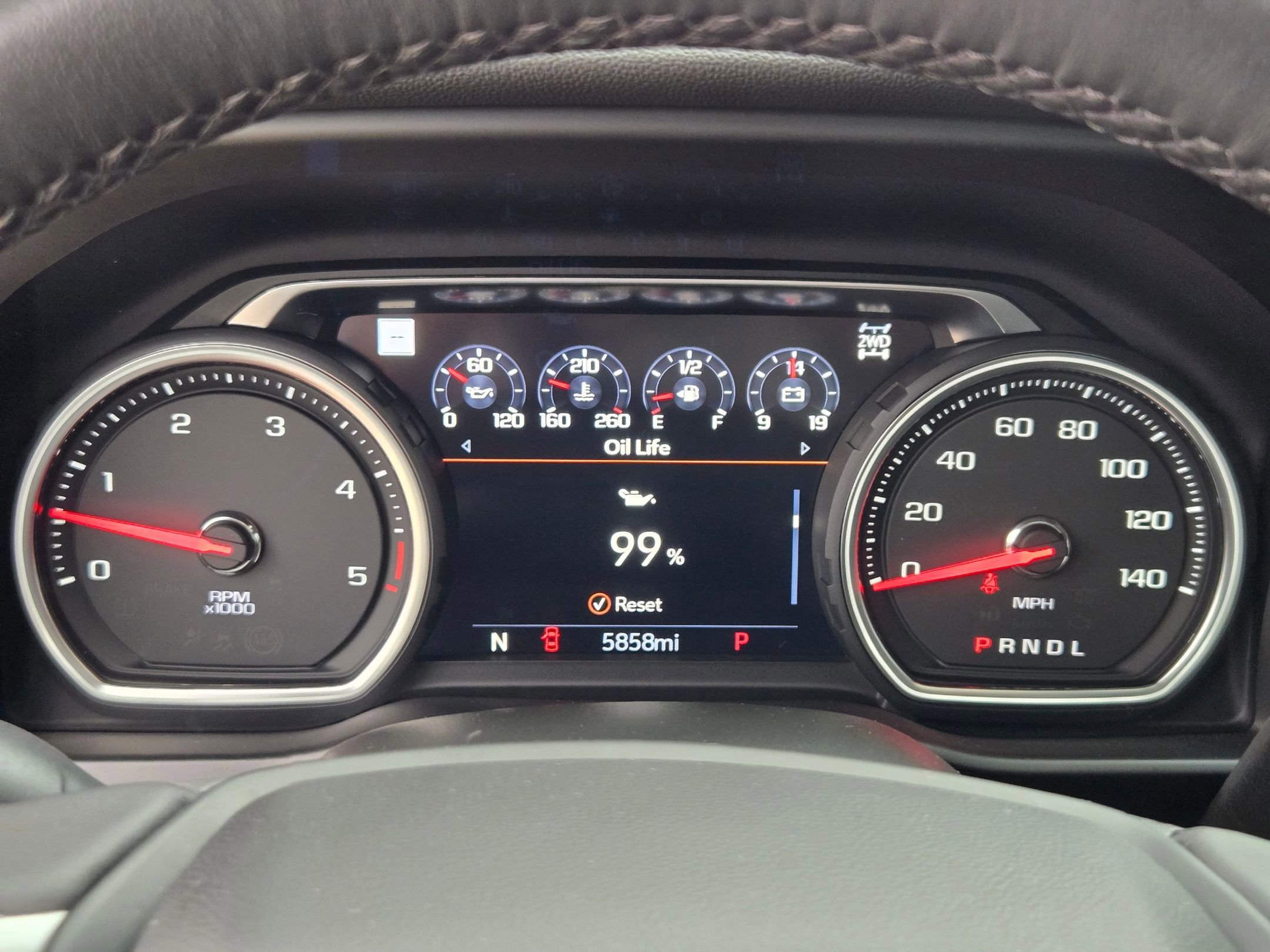 Certified 2022 Chevrolet Silverado 2500 LTZ w/ LTZ Plus Package image 25