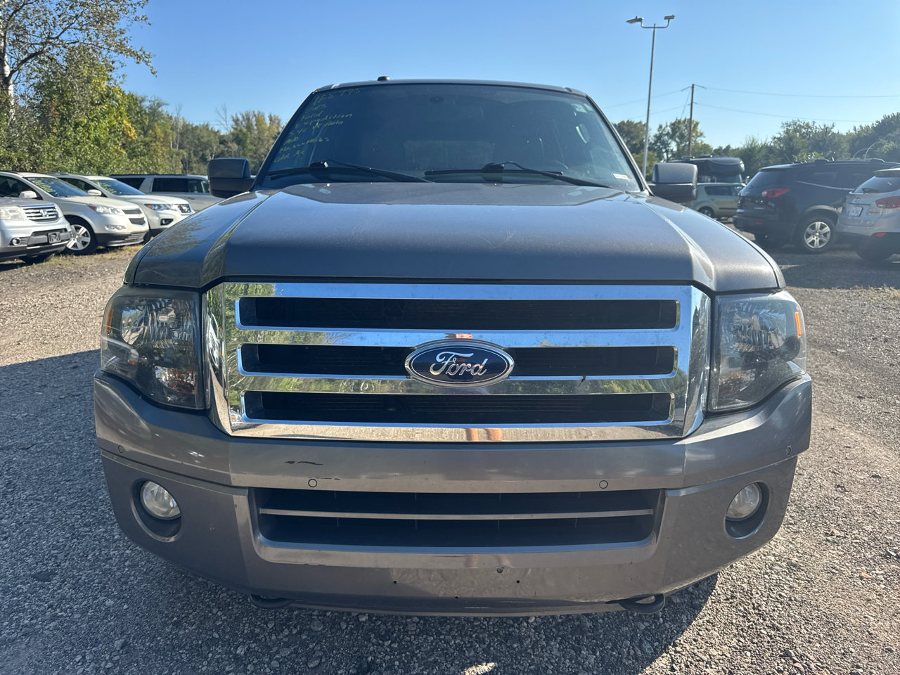 Used 2013 Ford Expedition EL Limited image 2
