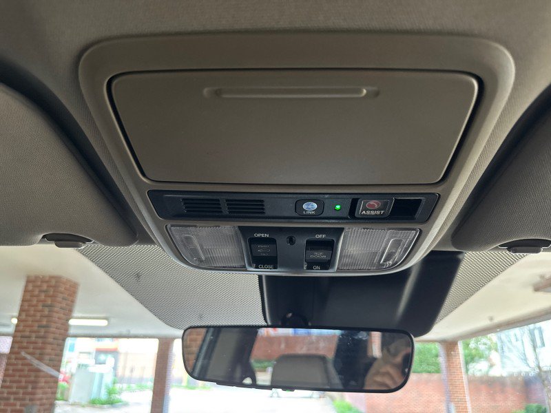 Used 2018 Honda Odyssey Touring image 24
