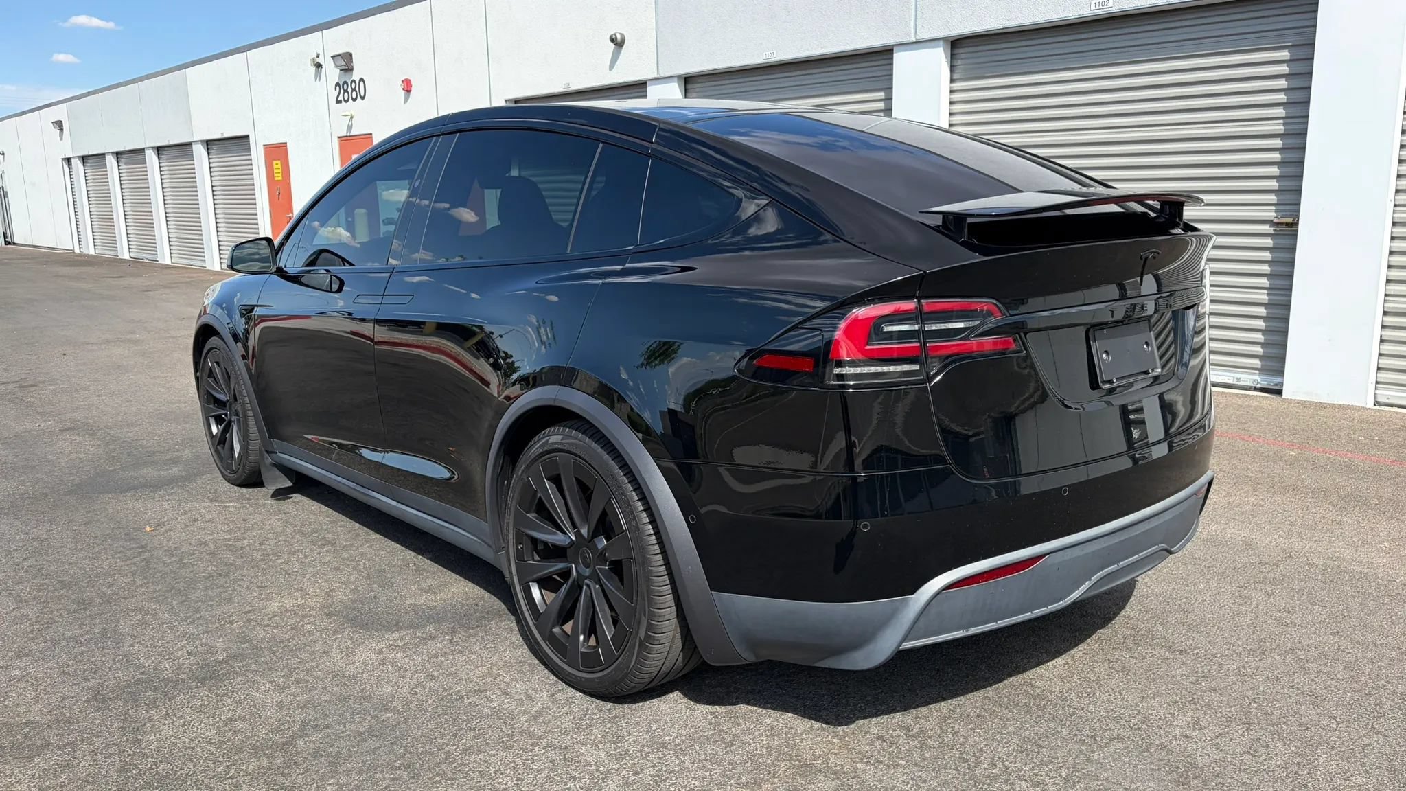 Used 2022 Tesla Model X AWD/4WD image 3