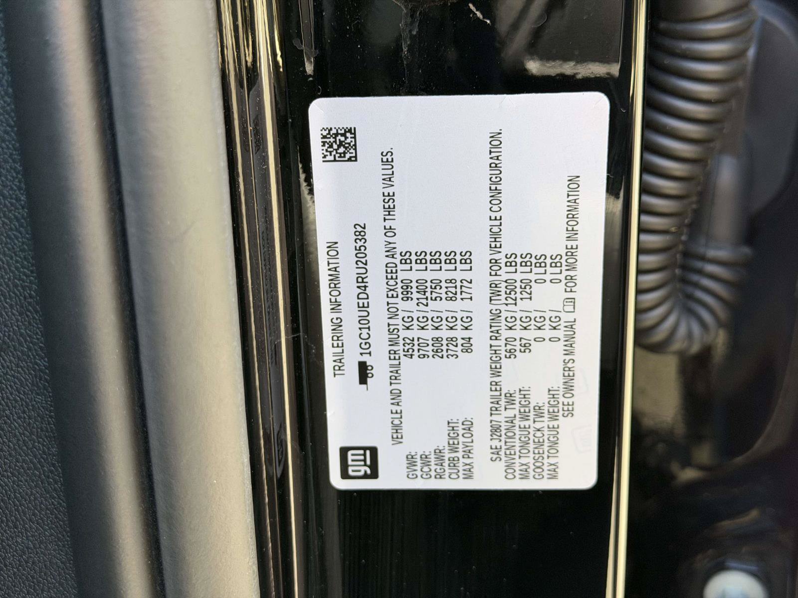 Certified 2024 Chevrolet Silverado EV W/T AWD/4WD image 18